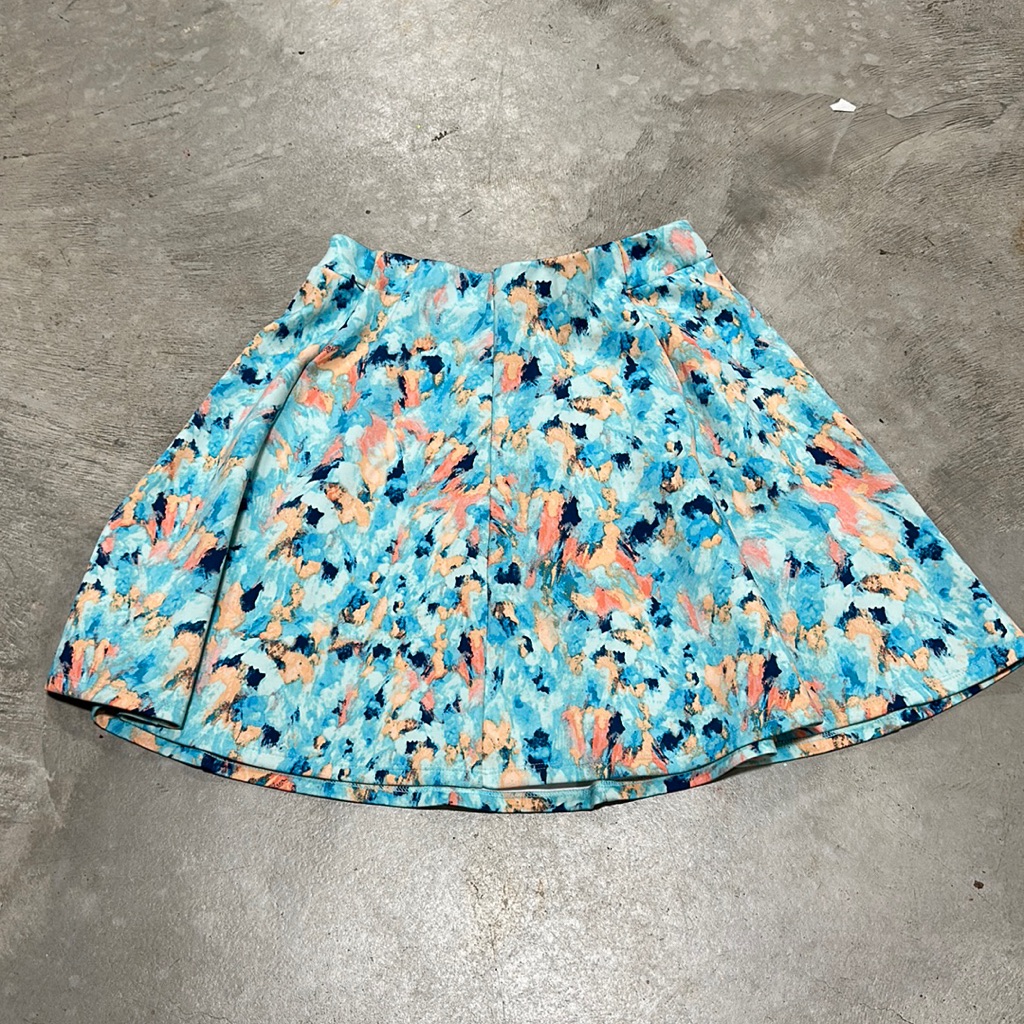 Decree Brand Blue And Peach Colored Skirt  Size M  V66